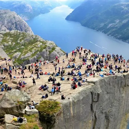 Апартаменты A Place To Stavanger, 1 *